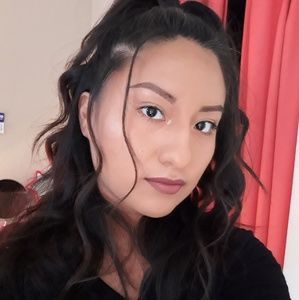 Meet your Posher, Candy